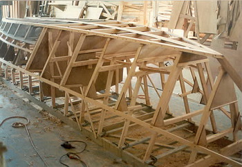 Motor Yacht Builders List Indonesia